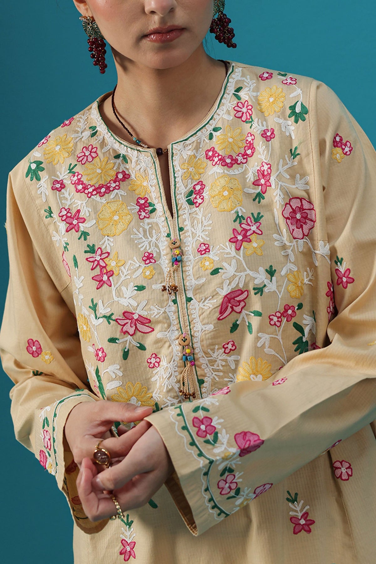 Embroidered Petal Edit Set