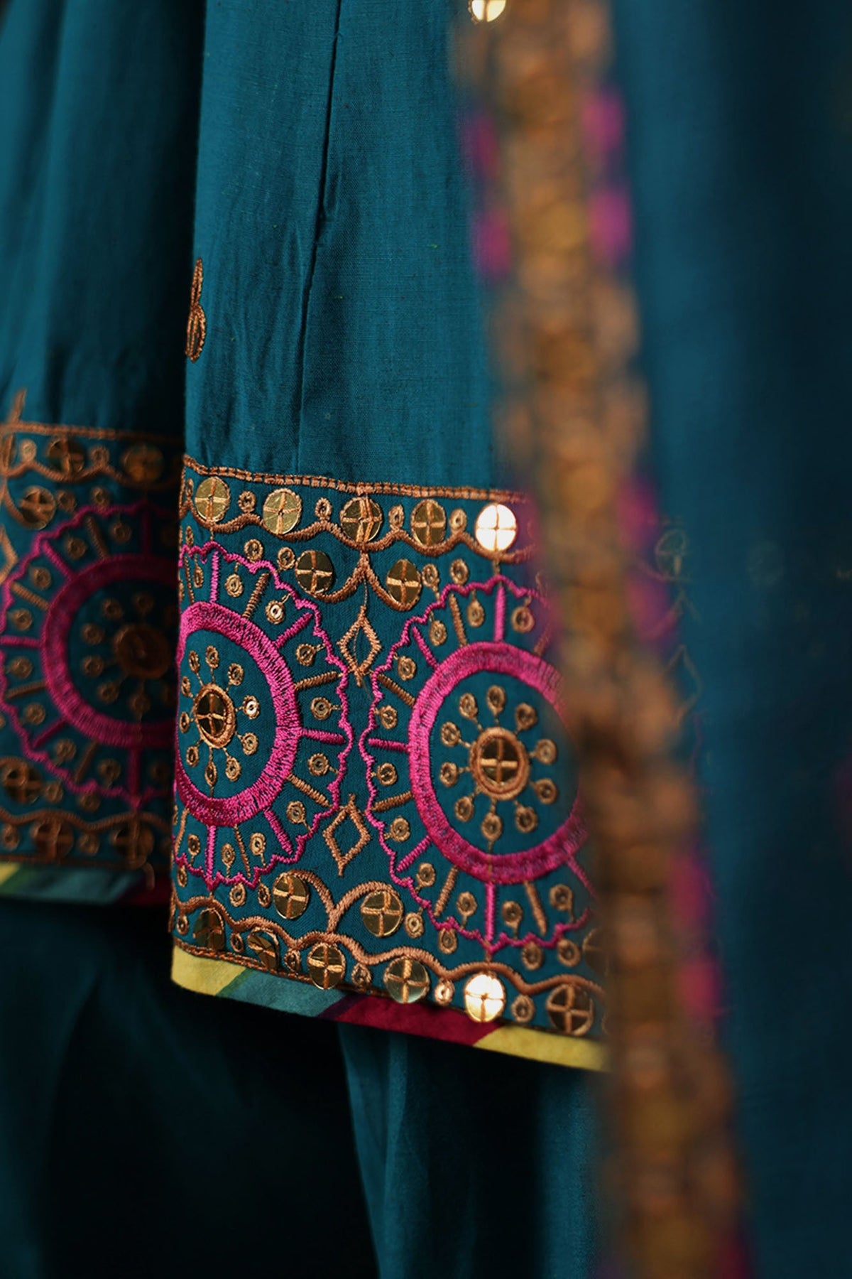 Zareen Embroidered 3-Piece Ensemble