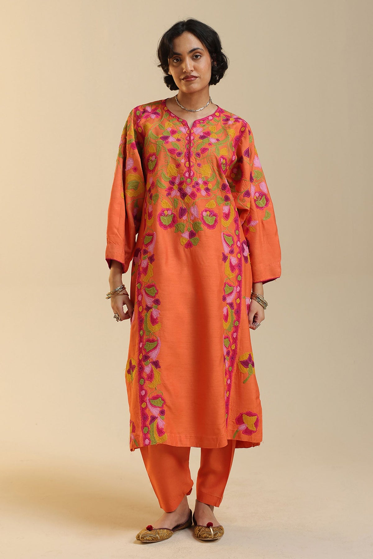 Gul-e-Rang Embroidered Set