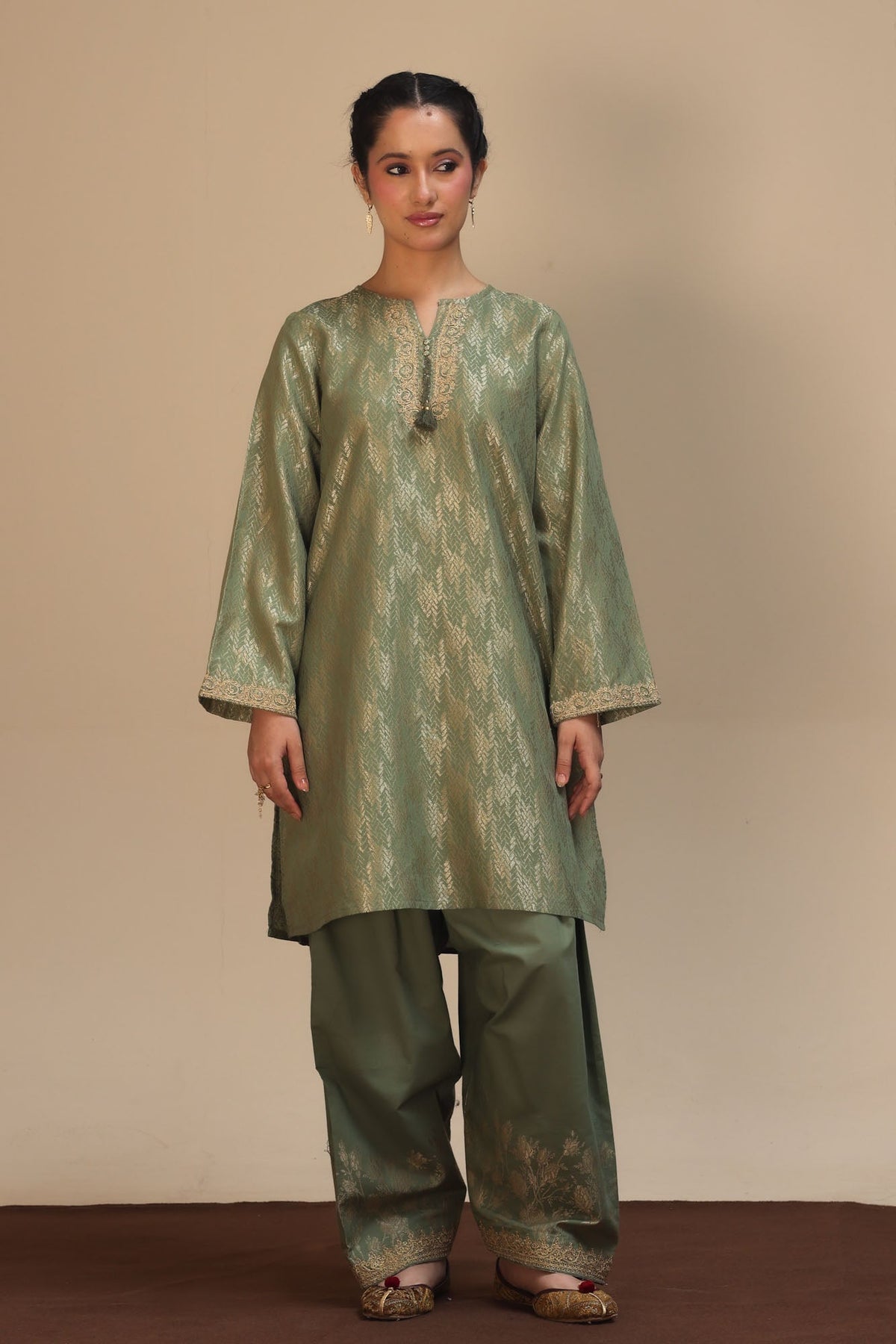 Woven Jacquard Set