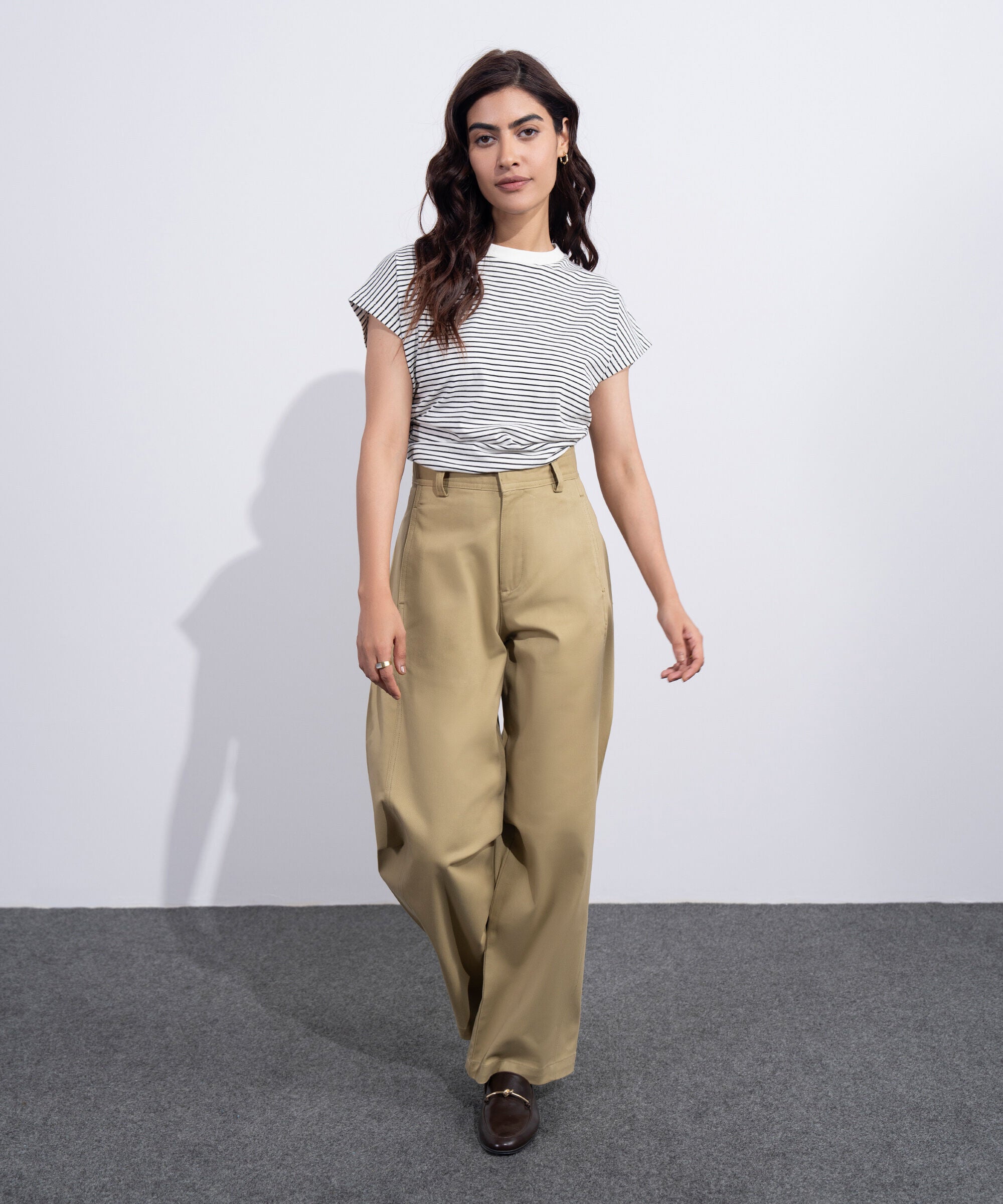Women's Western Khaki Barrel Fit Chino Trousers