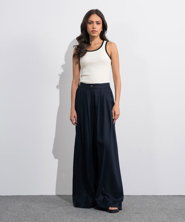 Linen Blend Pleated Trousers