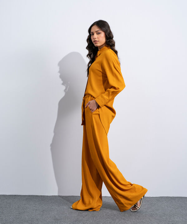 Wide-Leg Trousers
