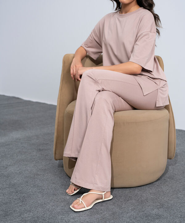 Stretchy Flared Trousers