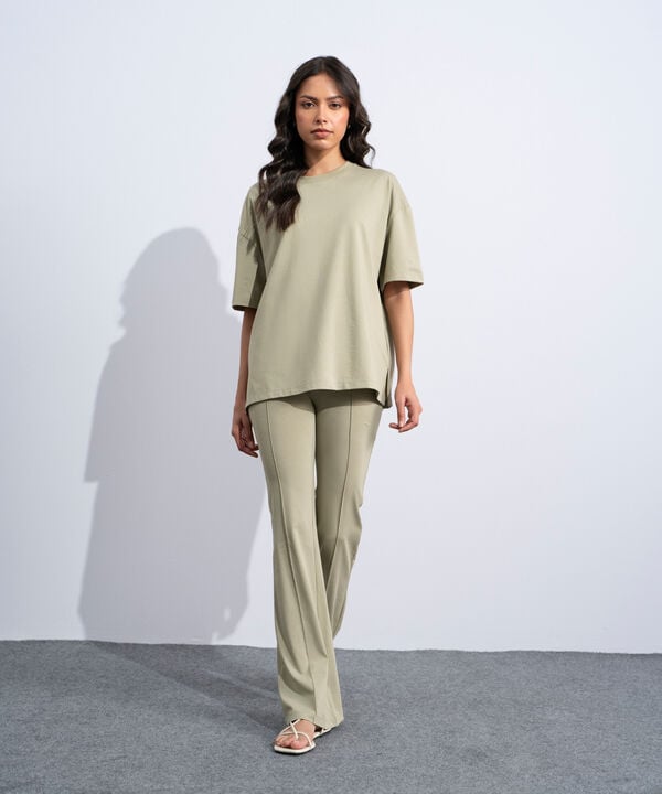Stretchy Flared Trousers