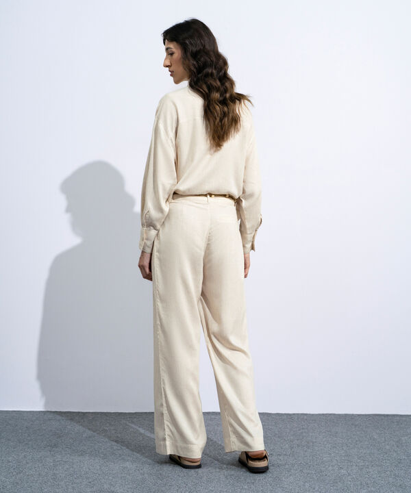 Linen Blend Pleated Trousers