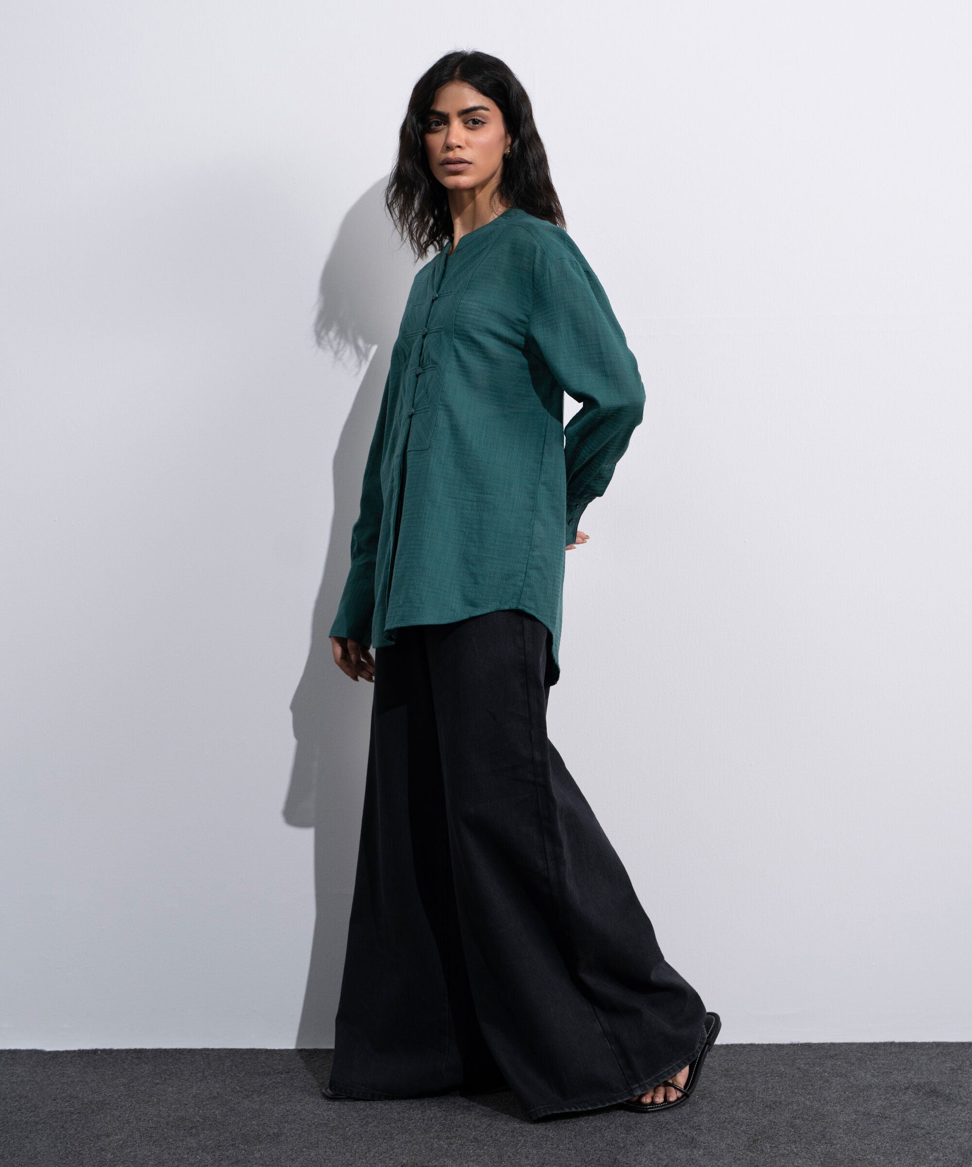 Textured Shirt With Mandarin Collar WBTMV0726009