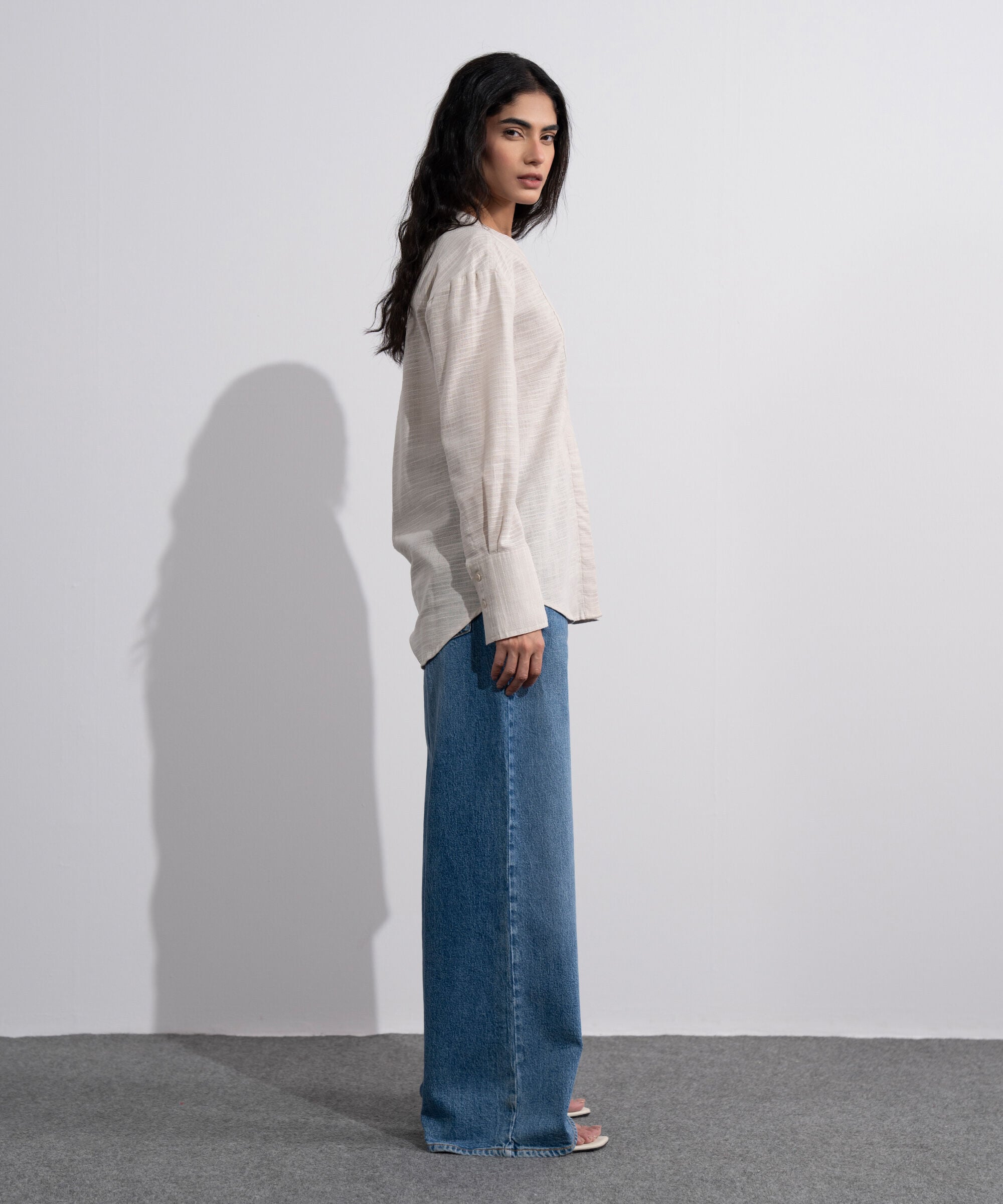 Textured Shirt With Mandarin Collar WBTMV0726010