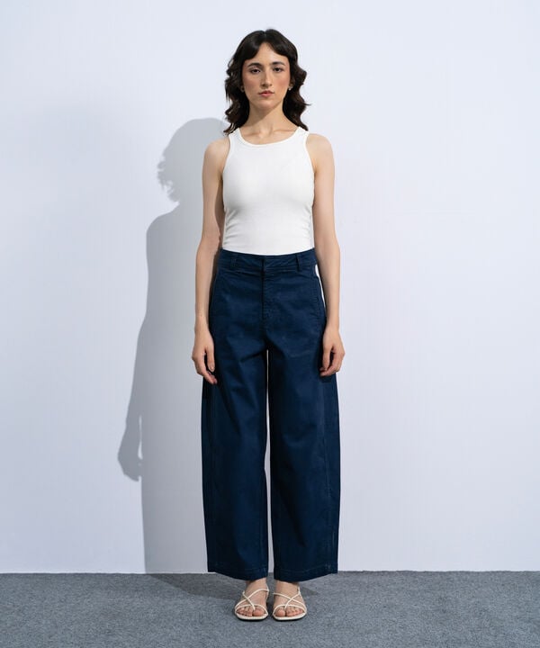 Barrel Fit Chino Trousers