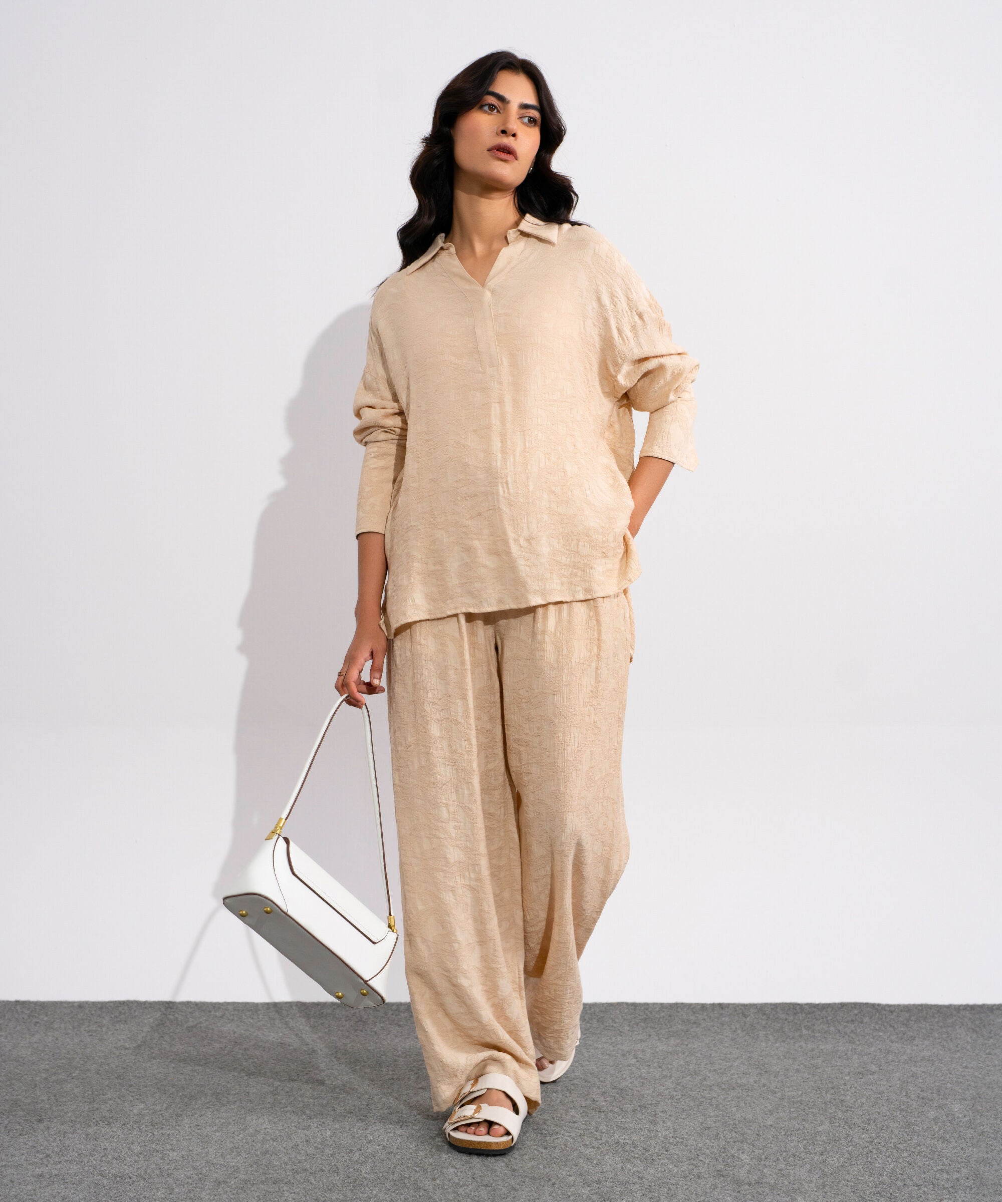 Textured Pleated Trousers WBTMV0826001