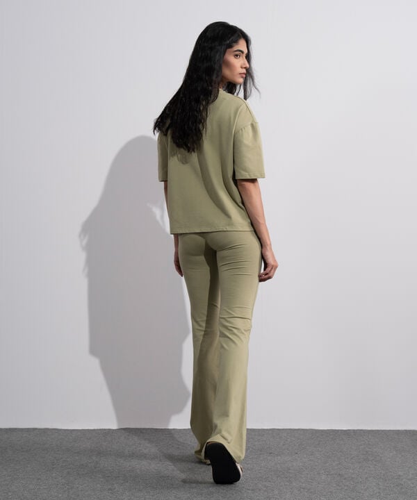 Stretchy Flared Trousers