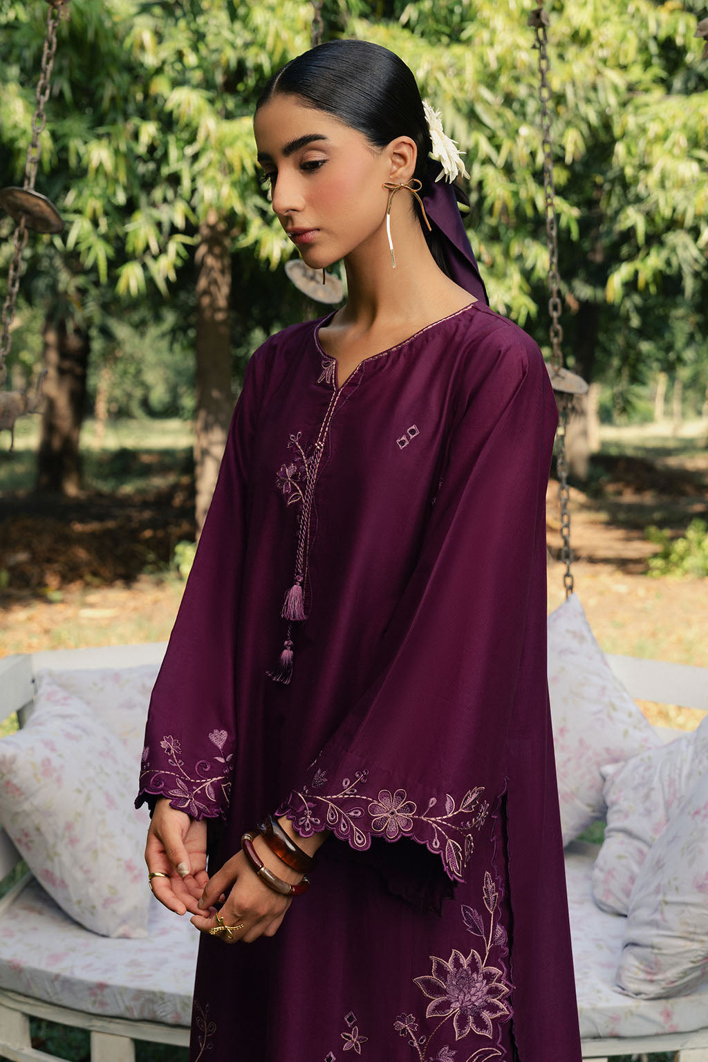 IP-374 DYED LAWN