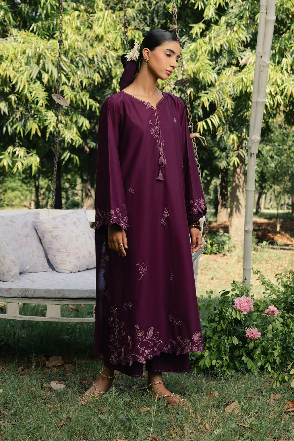 IP-374 DYED LAWN
