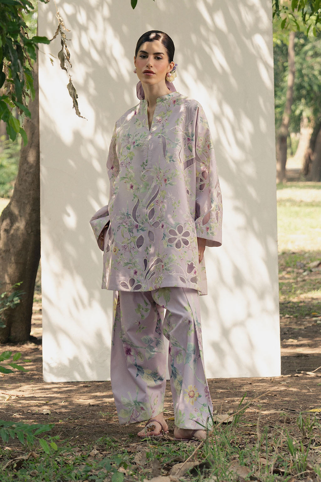 IP-381 PRINTED LAWN