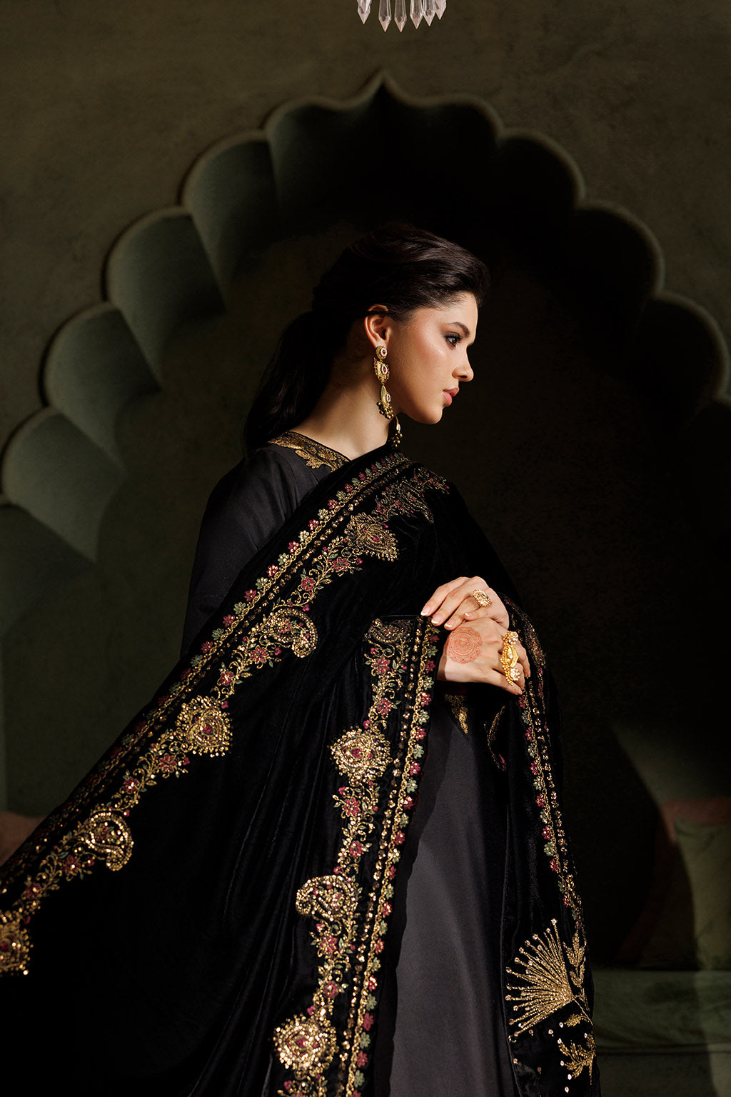 IV-80 Embroidered Sheesha Silk