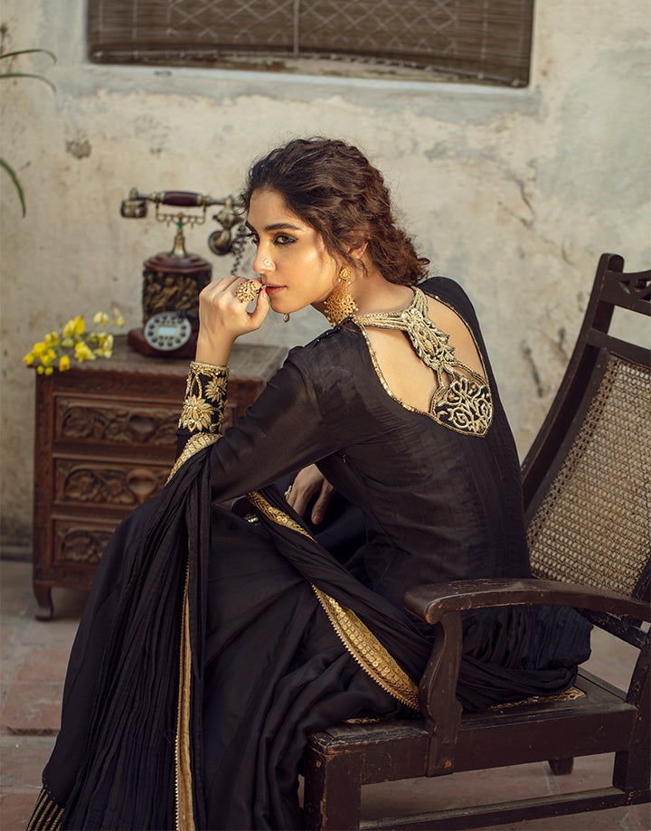 faiza saqlain