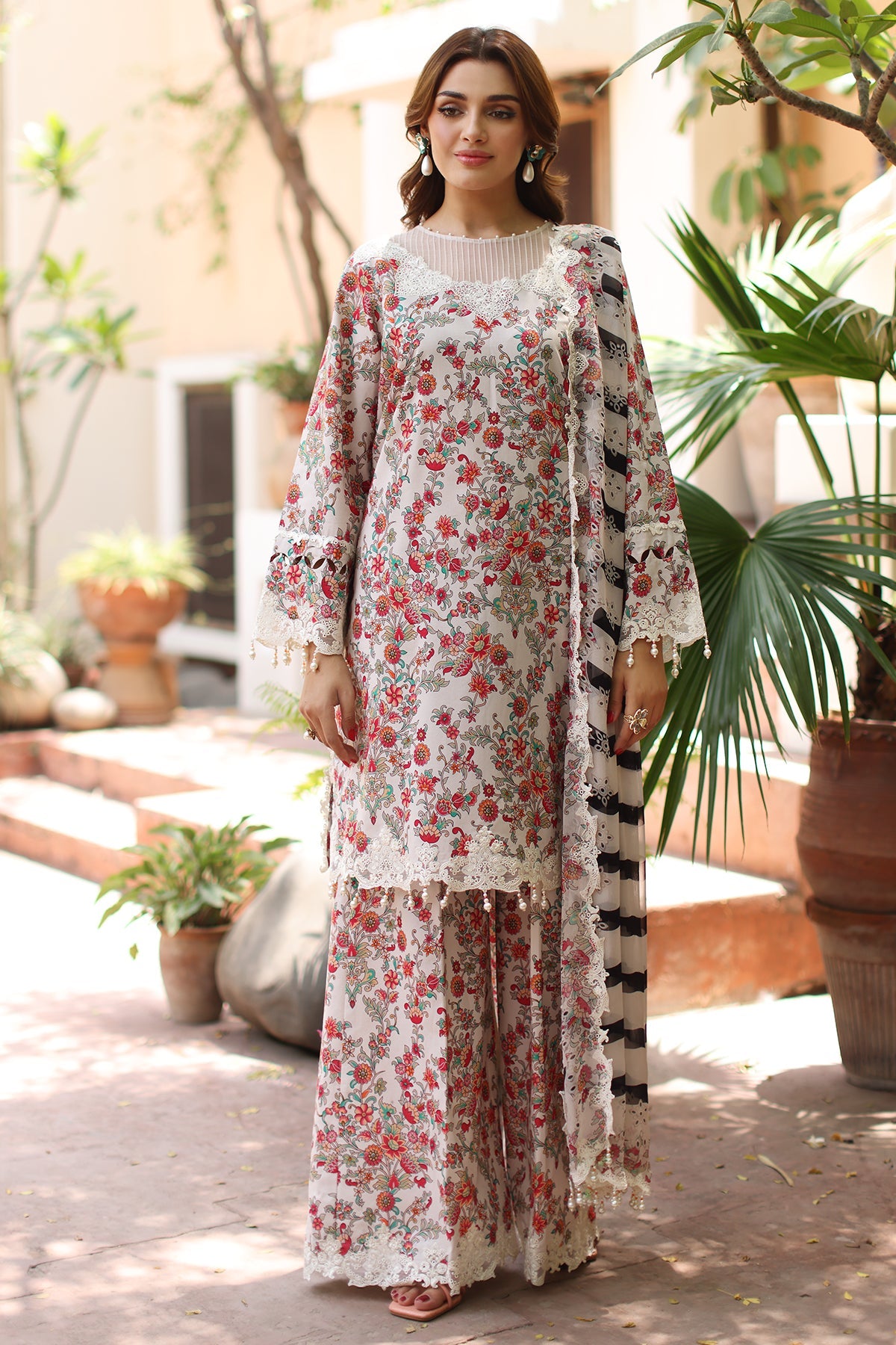 3-PC Unstitched Embroidered   Lawn  SLC27-06