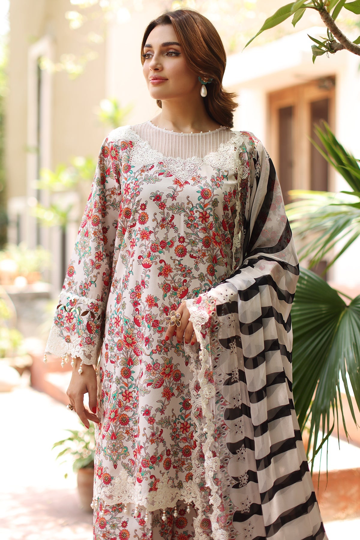 3-PC Unstitched Embroidered   Lawn  SLC27-06