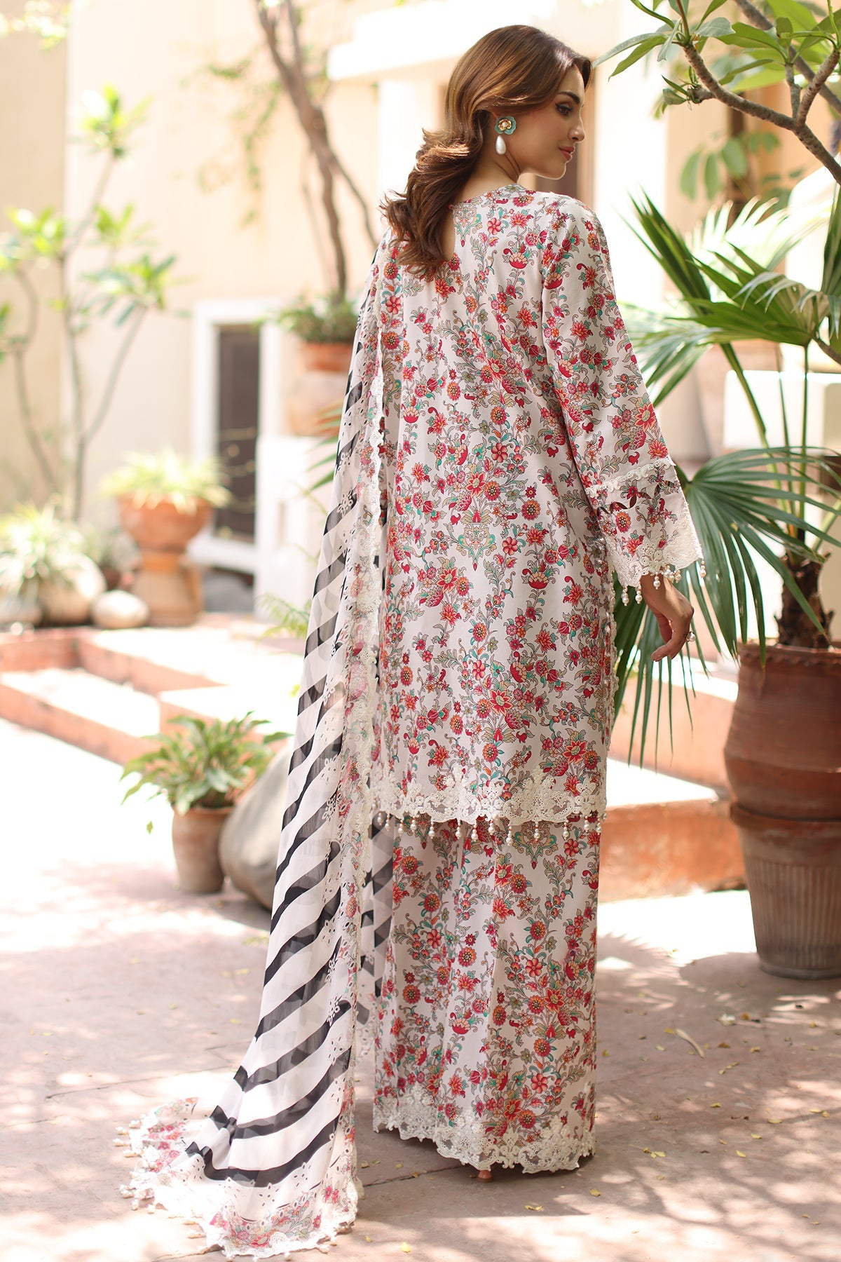 3-PC Unstitched Embroidered   Lawn  SLC27-06