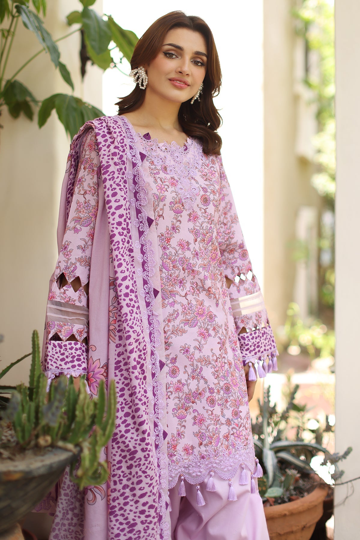 3-PC Unstitched Embroidered Lawn RN6-08