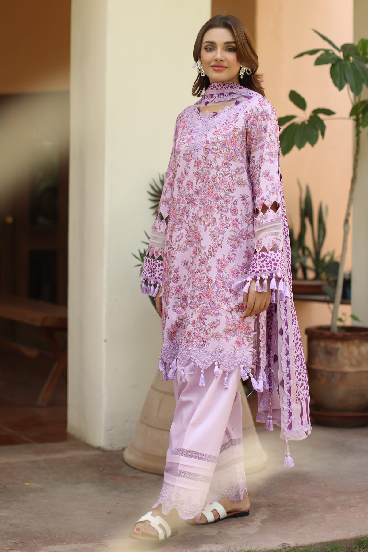 3-PC Unstitched Embroidered Lawn RN6-08