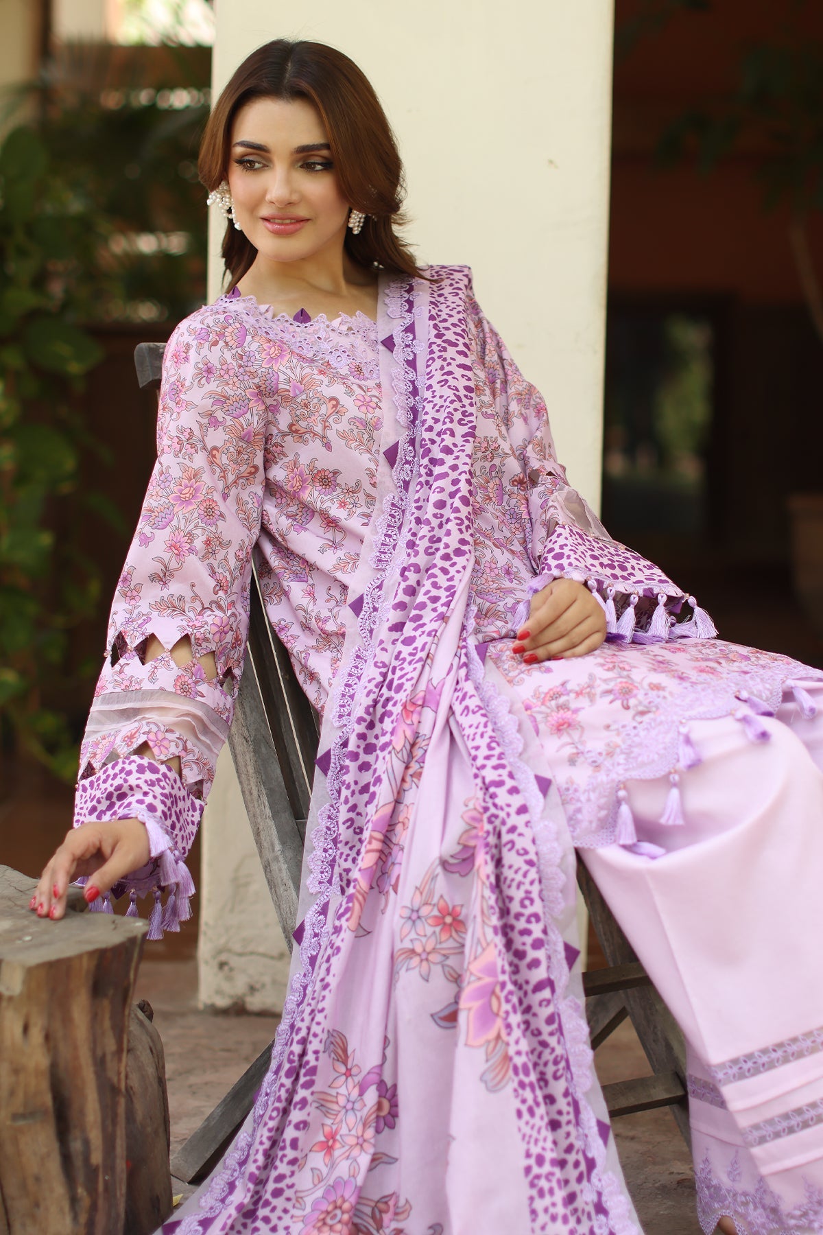 3-PC Unstitched Embroidered Lawn RN6-08