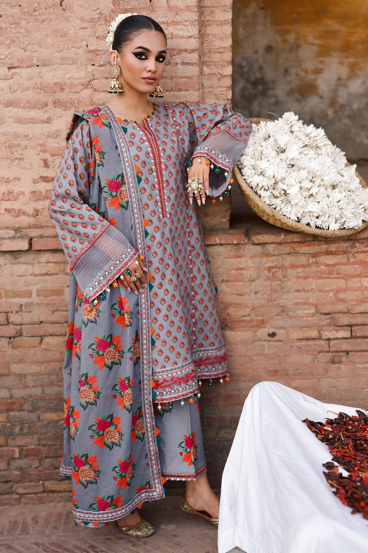 3-PC Unstitched Embroidered Lawn Collection CH6-04