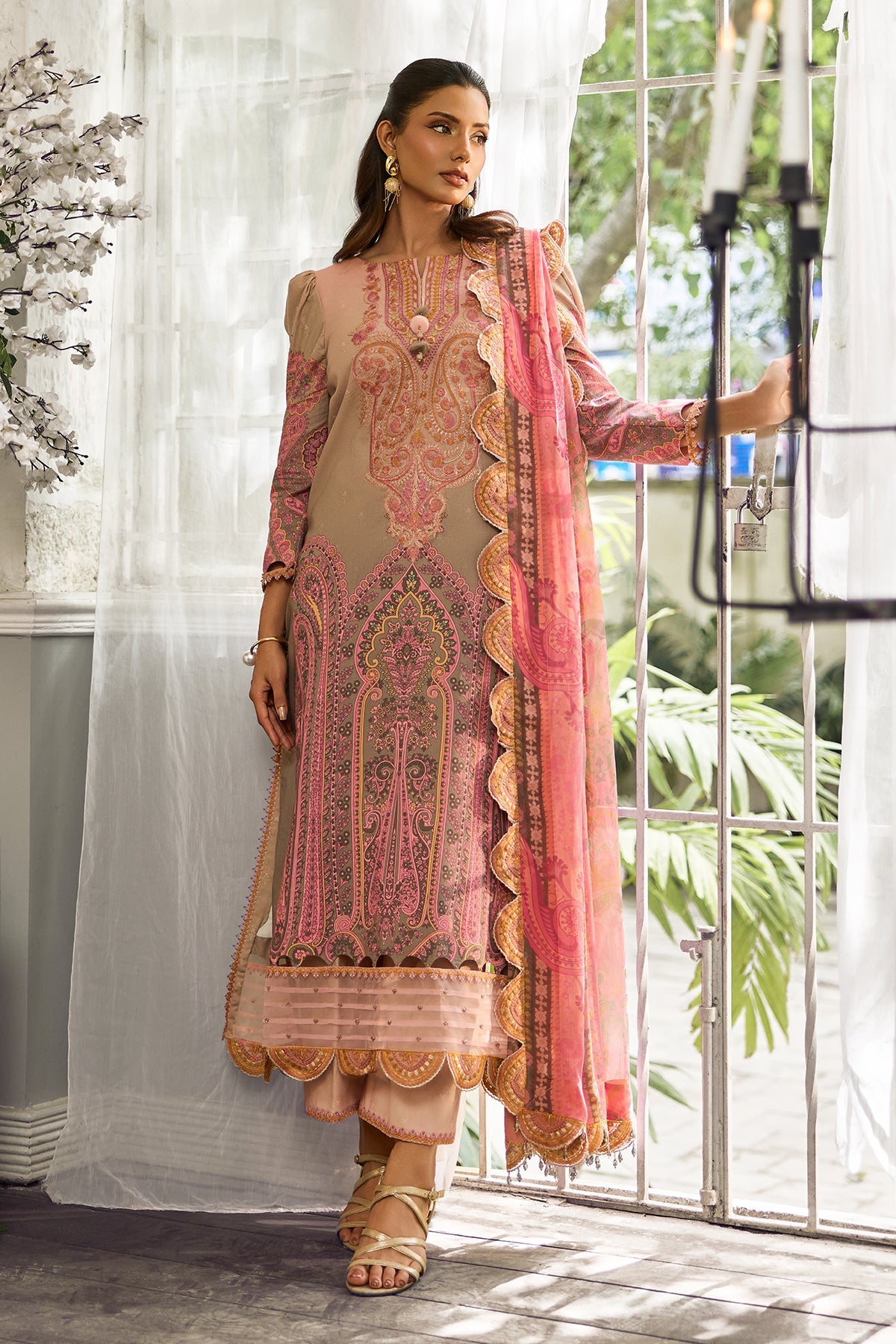 3-PC Unstitched Embroidered Lawn Collection CSN6-17