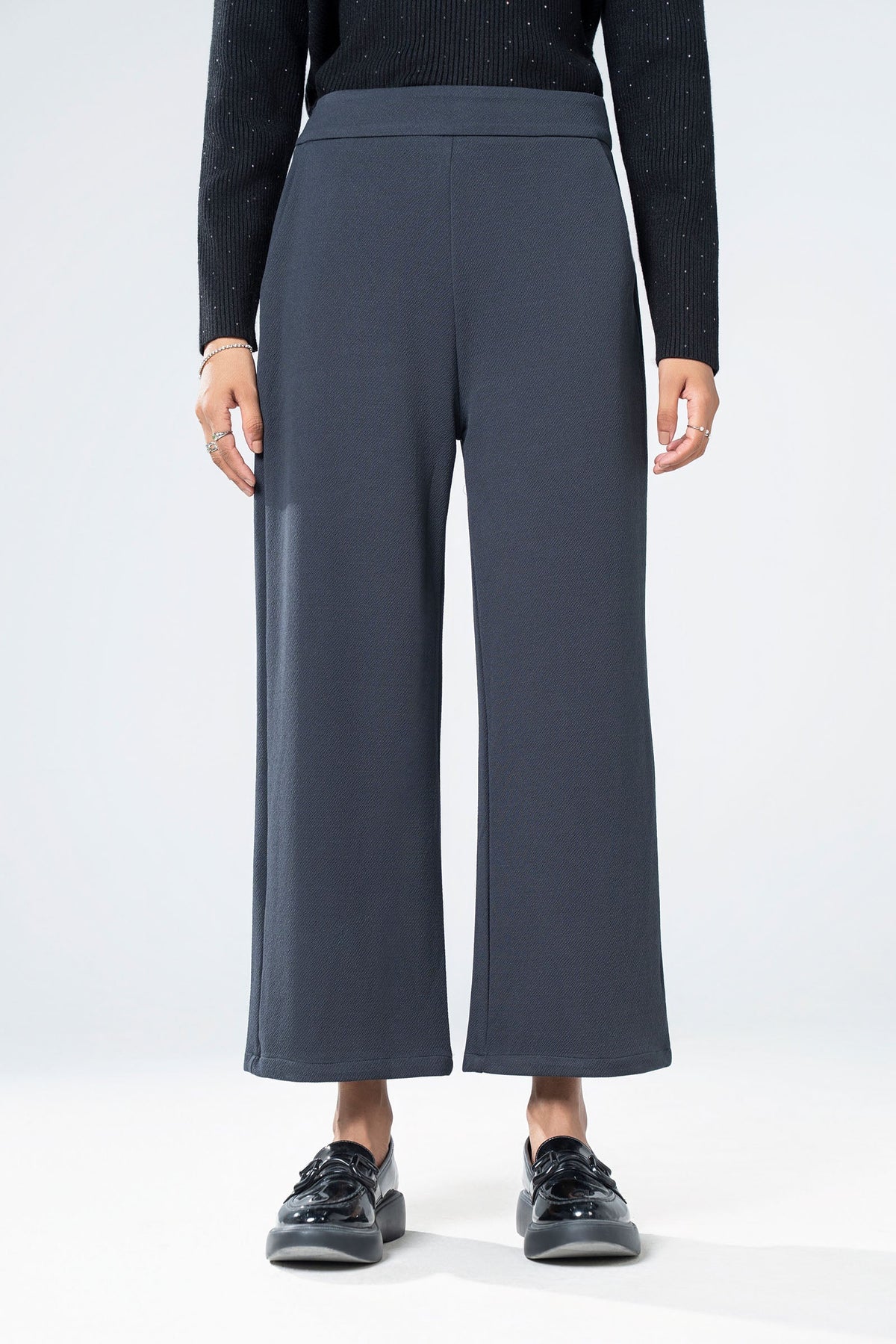 Textured Wide Leg Pants
