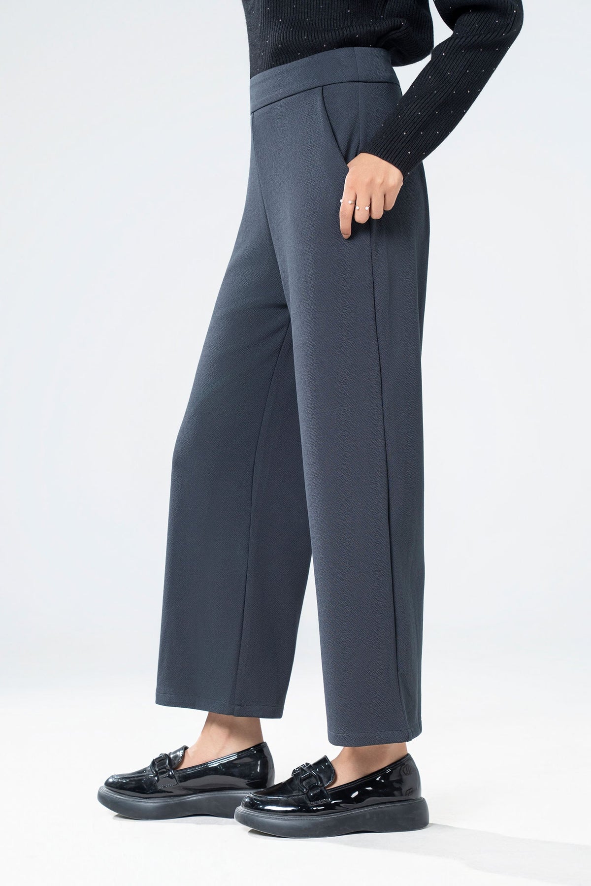 Textured Wide Leg Pants