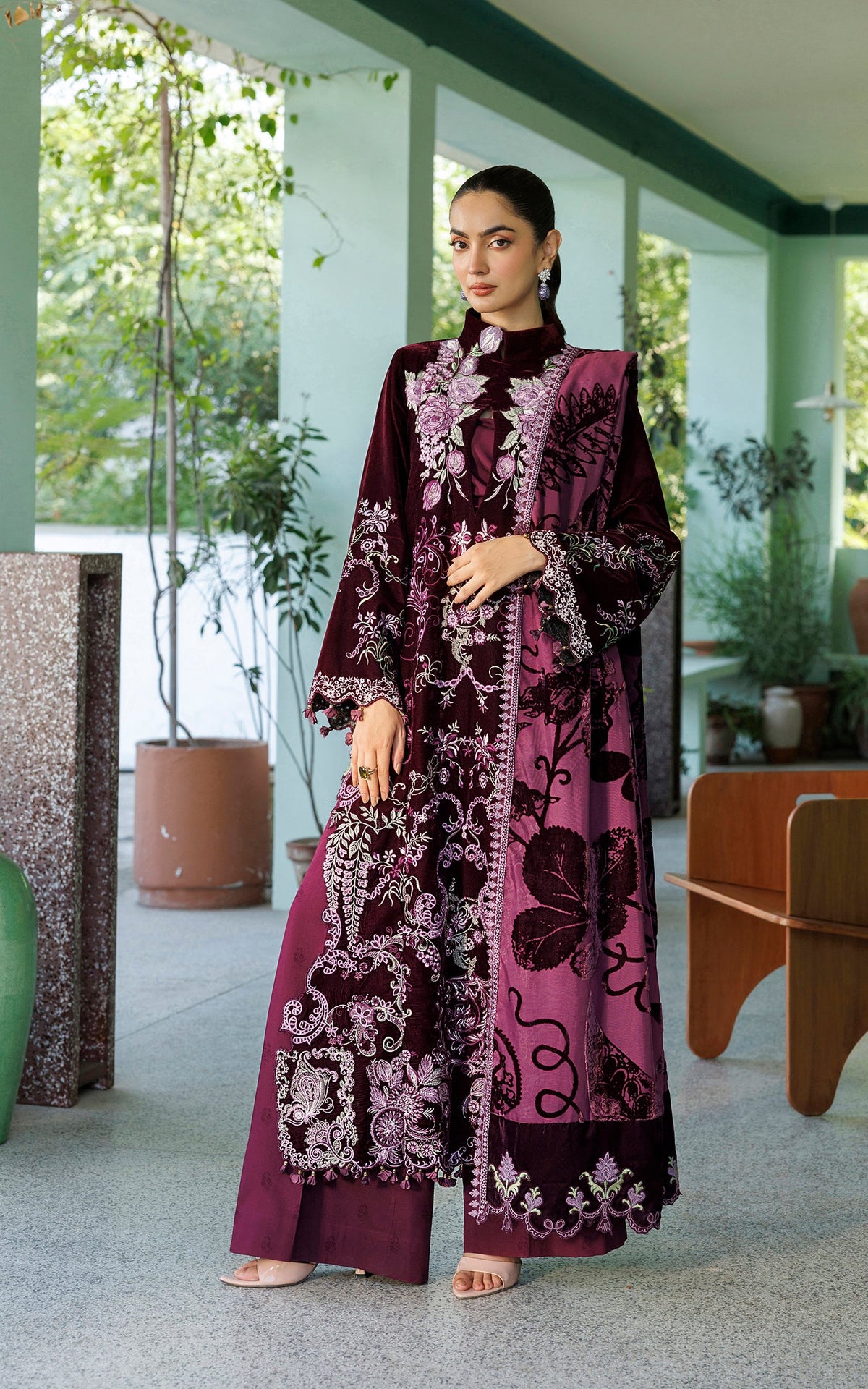 Wine Shine (WLXU-06) | 3pcs Embroidered Stitched Winter