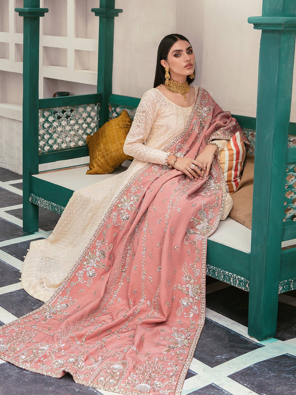 GL-WS-22V1-34 (shawl)