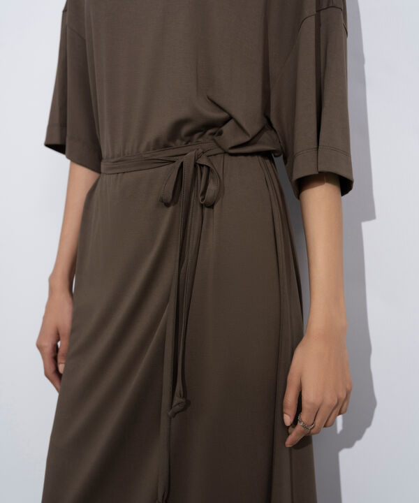 Flowing Maxi Dress