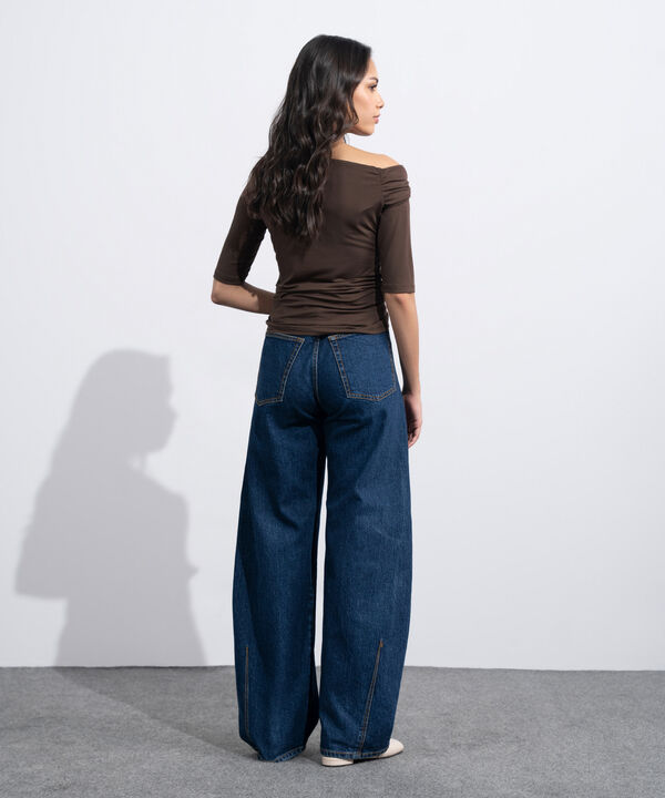 Soft Asymmetric Top