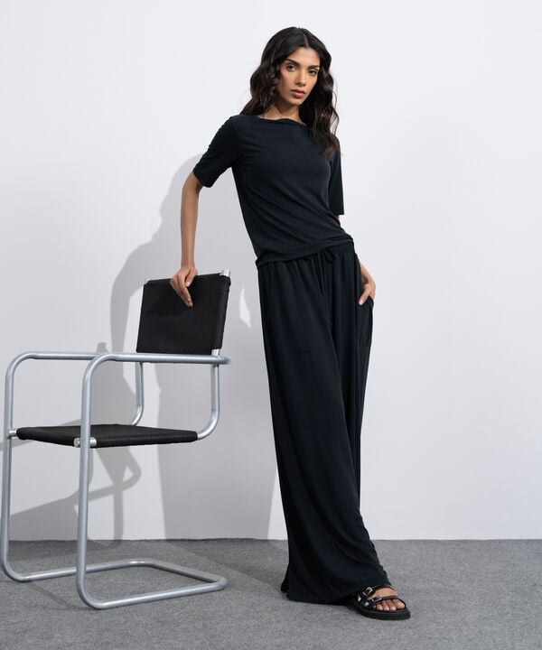 Soft Slash Neck Top
