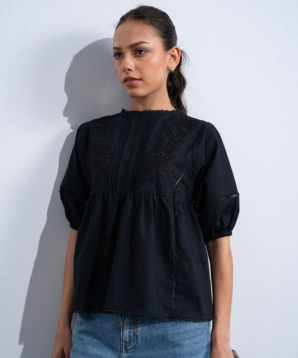 Embroidered Puff Sleeve Top