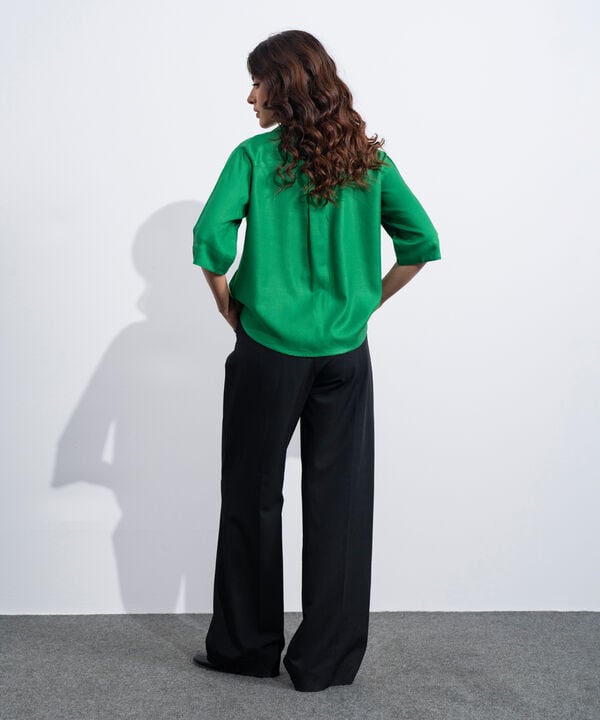 Linen Blend V-Neck Top