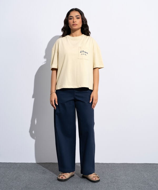 Loose-Fit Graphic T-Shirt With Pocket