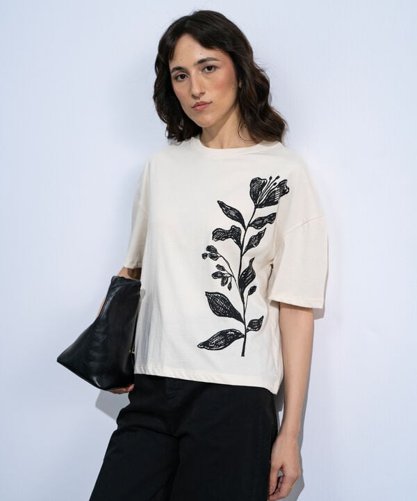 Loose-Fit Graphic T-Shirt