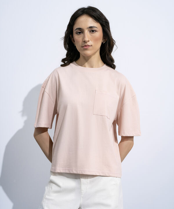 Loose-Fit Graphic T-Shirt With Pocket