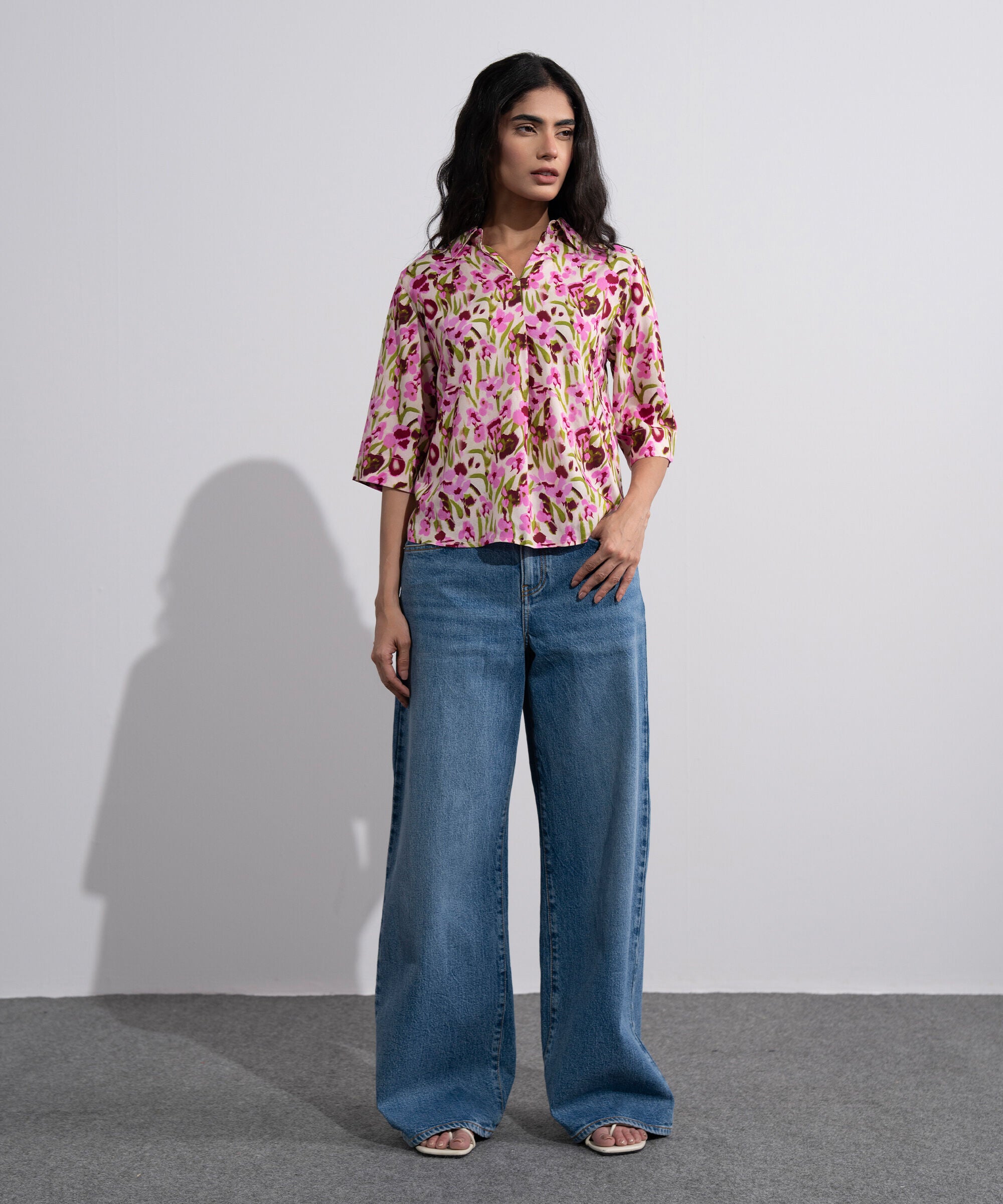 Printed V-Neck Top WTOPV0826018