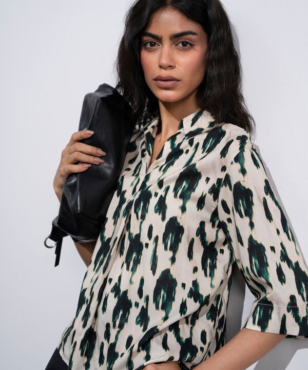 Printed V-Neck Top