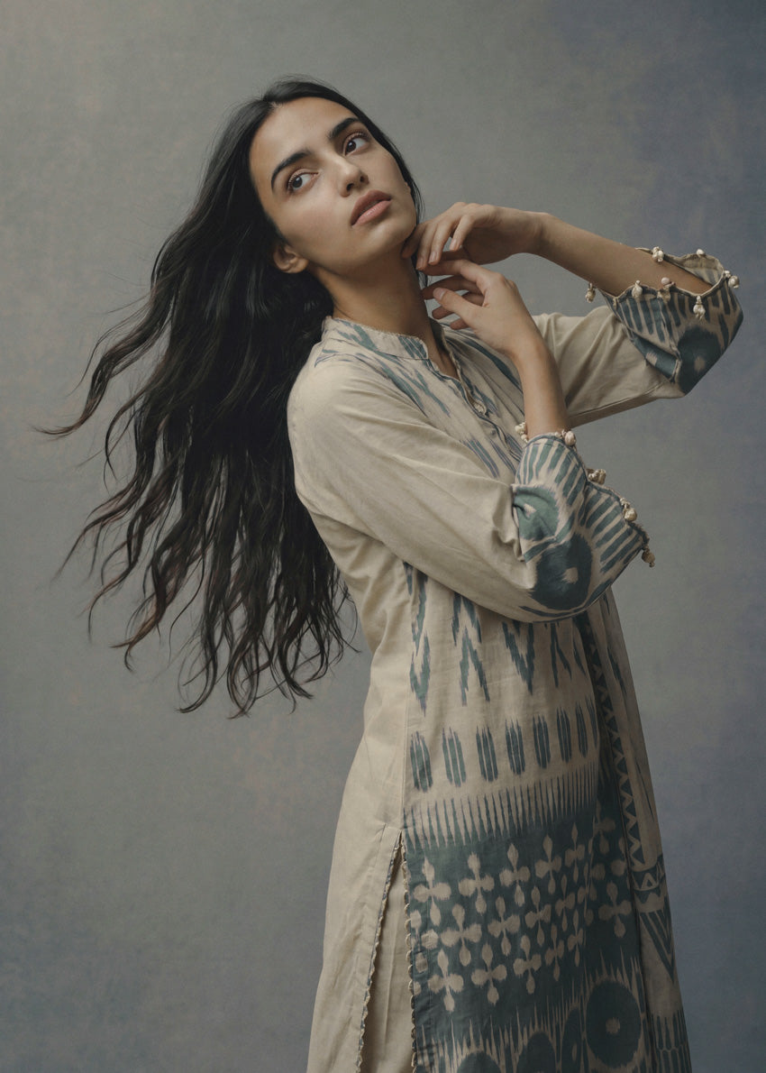 Beige-Digital Printed Lawn-2 Piece (WUSDPBS26LI5J3)