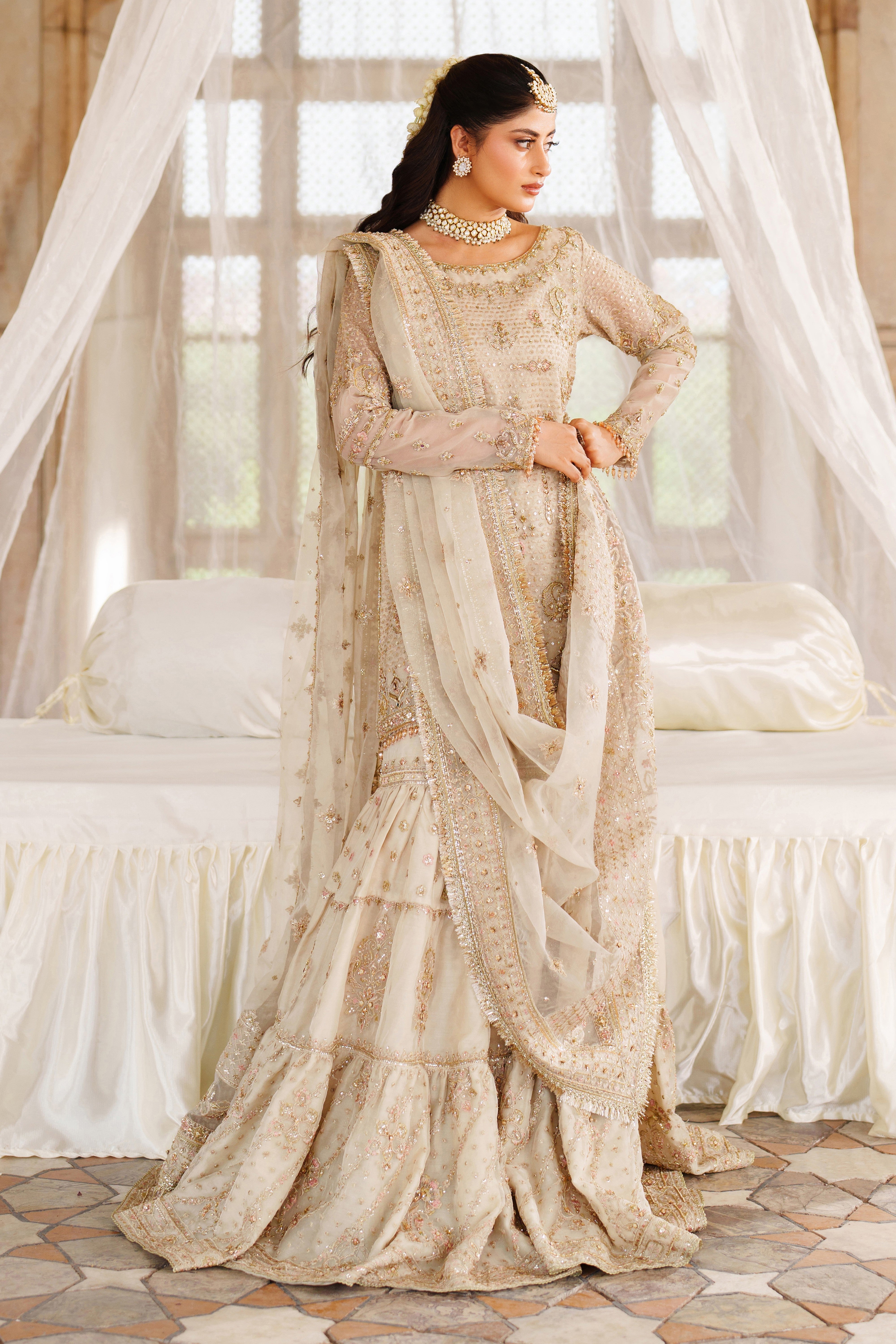 Aneeqa