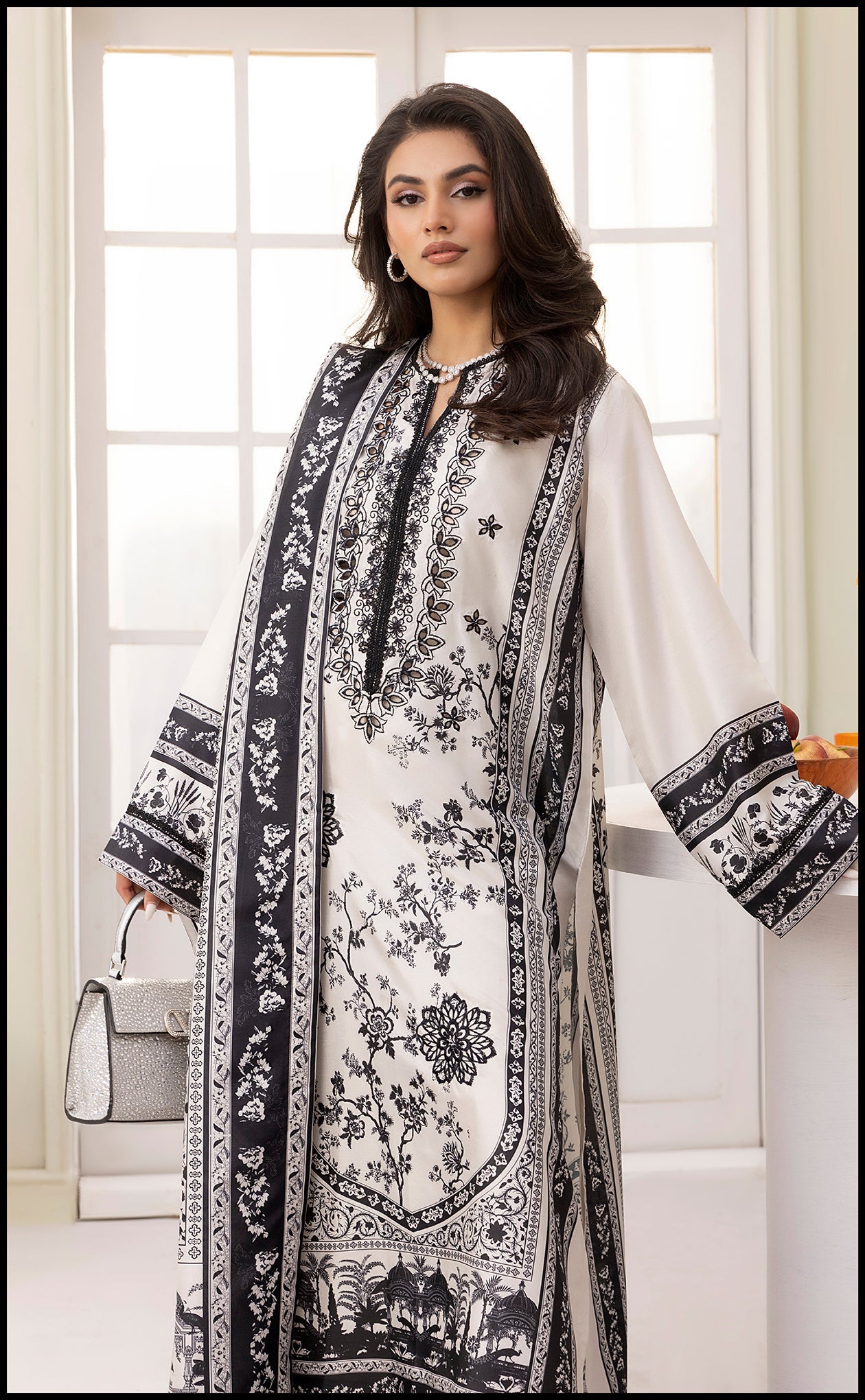 https://cdn.shopify.com/s/files/1/0560/5431/7229/files/Web51_6be659da-a4a7-4e96-ab5e-c0d222023eb0.jpg?v=1741247816