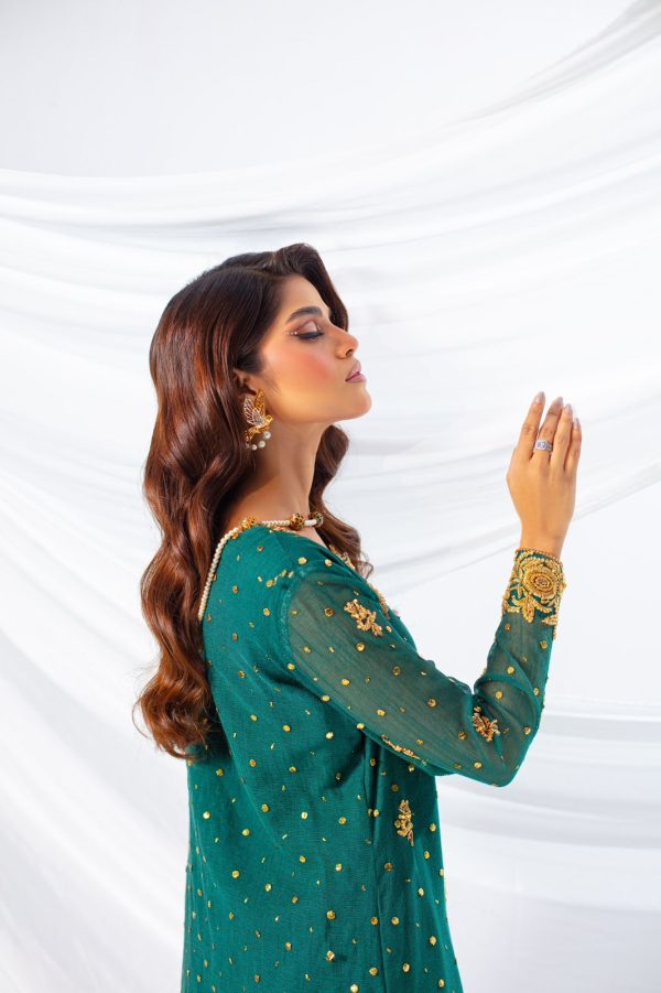 Sehrish Nadeem – Green Kamdani Style