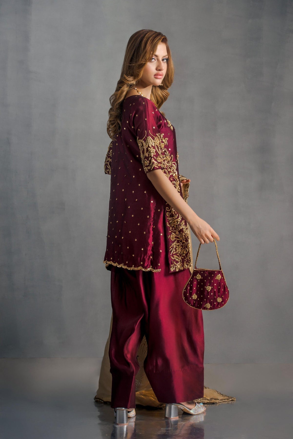 Sehrish Nadeem – Ayzel 12024 Style