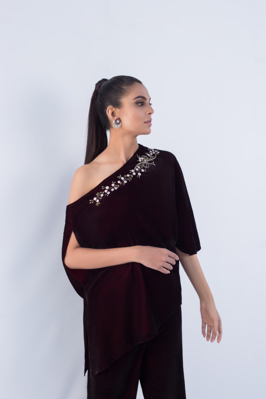 https://cdn.shopify.com/s/files/1/0588/3661/5221/products/WhatsAppImage2021-05-25at12.00.43AM_3_a1bf2b45-54cf-4263-a3c7-6995e2bcf38d.jpg?v=1751623317