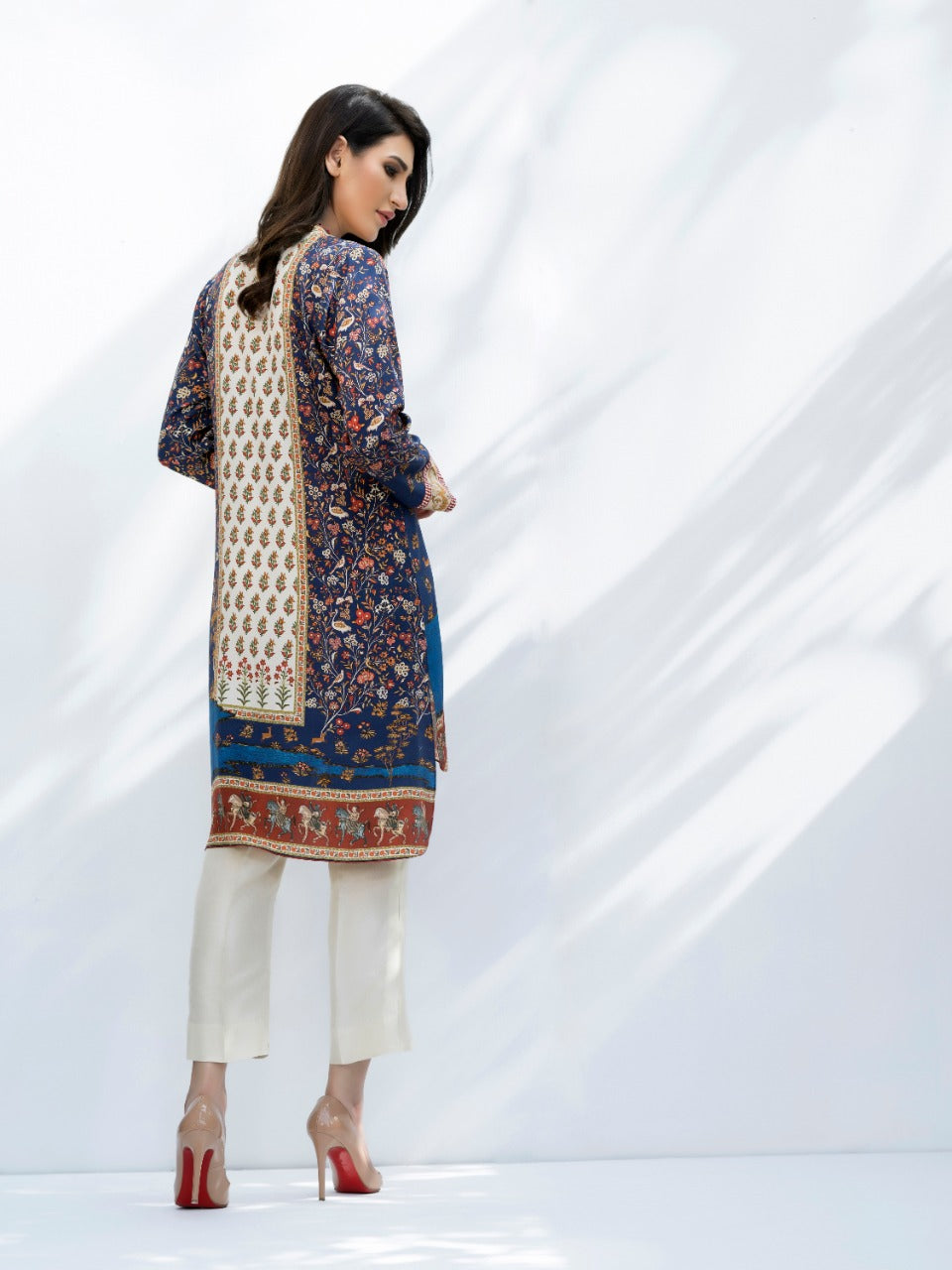 https://cdn.shopify.com/s/files/1/0588/3661/5221/products/WhatsAppImage2021-07-24at2.21.22PM_51ddba8d-de4f-4bce-b04f-1ad54e441633.jpg?v=1751623421