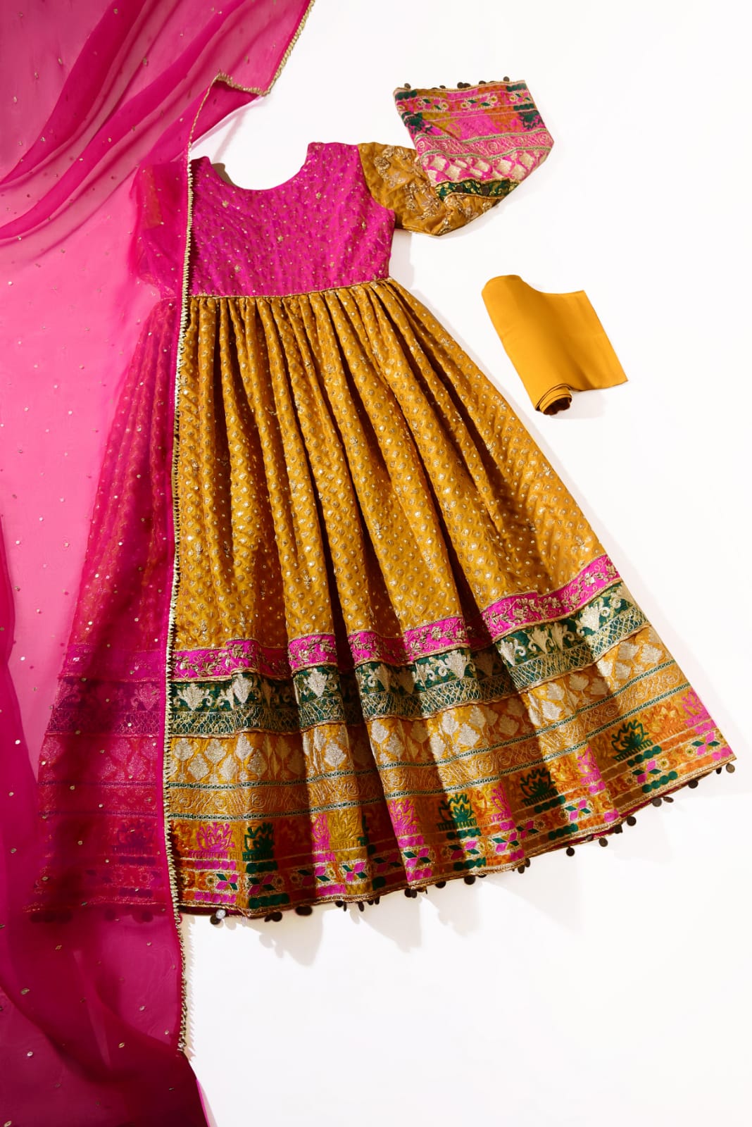 Traditional Pakhtoon Pishwas